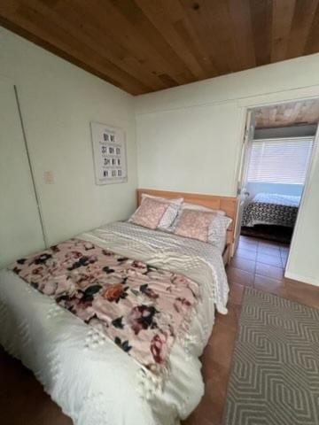 Guesthouse In فانكوفر الغربية المظهر الخارجي الصورة